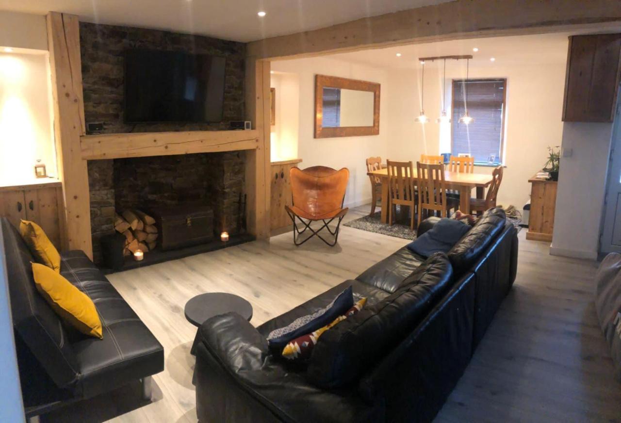 Clydach Cottages Λανέλι Εξωτερικό φωτογραφία